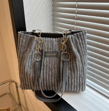 Large Capacity Shoulder Bag – Everyday PU Leather Tote