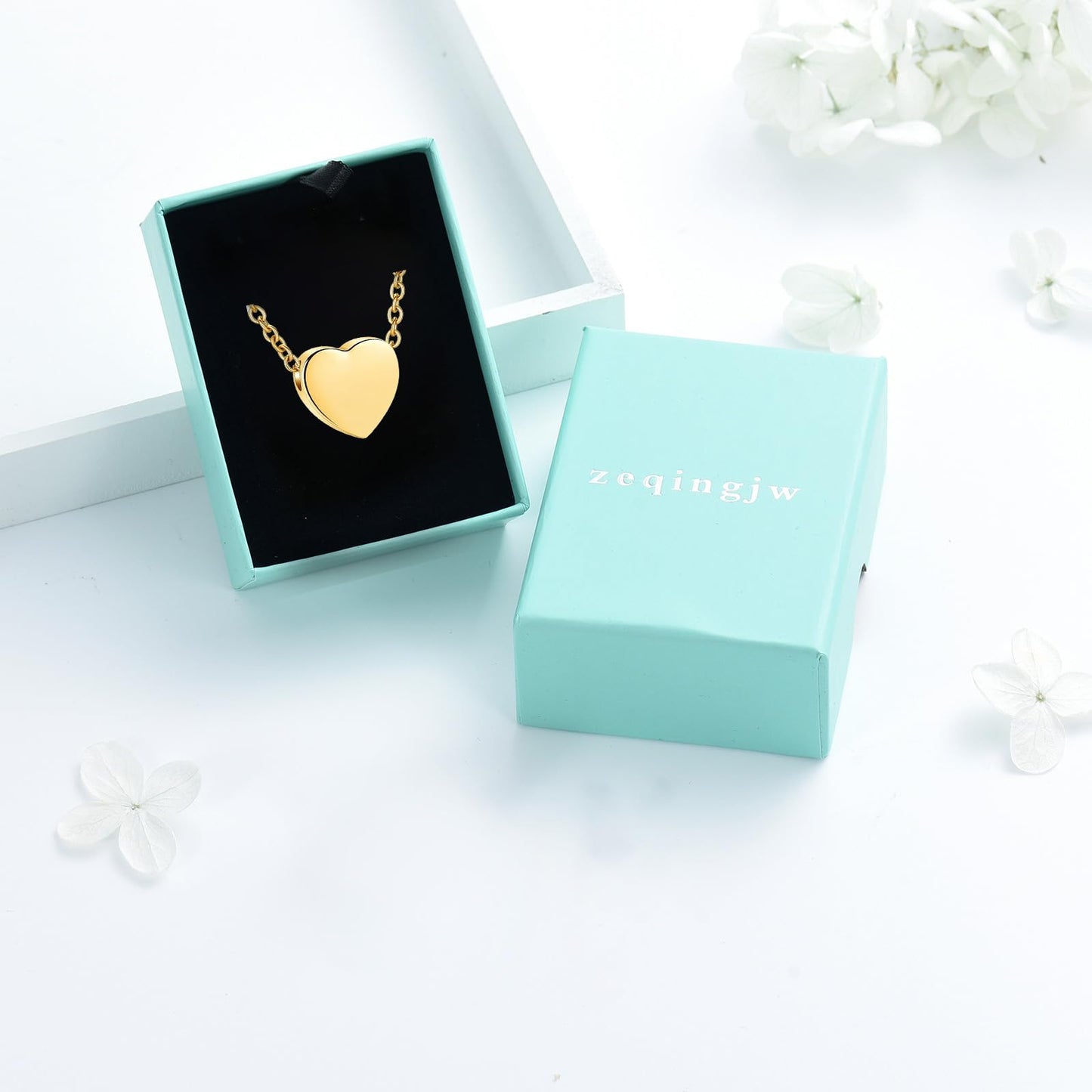 Glass Heart Cremation Urn Necklace – Memorial Keepsake Jewelry for Ashes