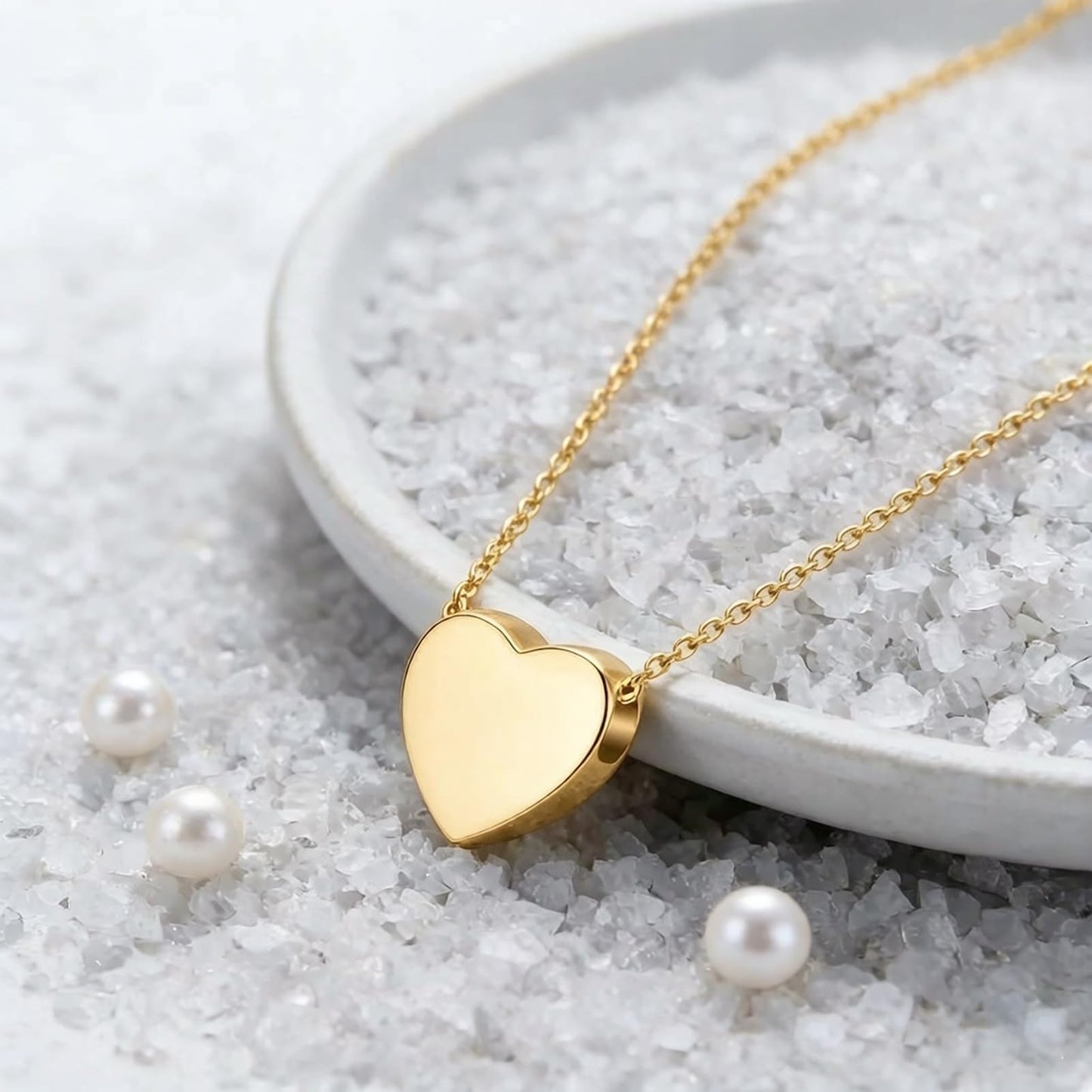Glass Heart Cremation Urn Necklace – Memorial Keepsake Jewelry for Ashes